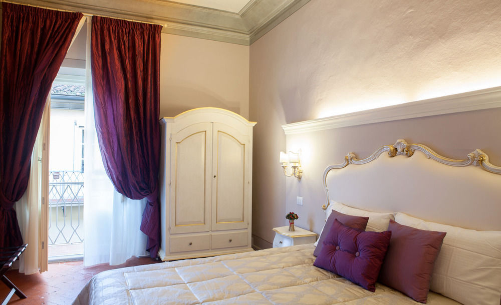 B&B I Quattro Poeti Florence Ngoại thất bức ảnh