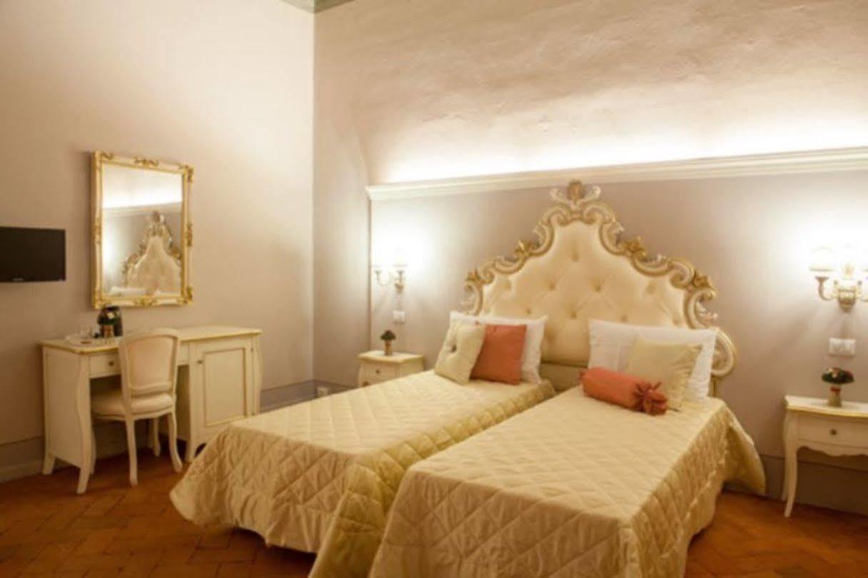 B&B I Quattro Poeti Florence Ngoại thất bức ảnh